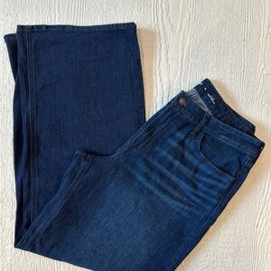 NWT Women’s Old Navy Wide Leg Jeans